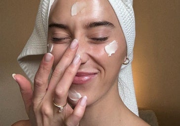 Cinco minutos, cinco pasos: es la mejor (y más efectiva) rutina de belleza